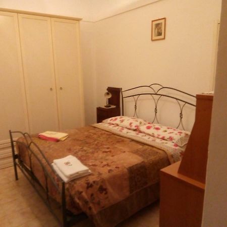 Appartamento Via Ferdinando Galiani Chieti Bagian luar foto